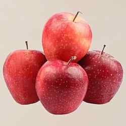 Apple Royal Gala Indian